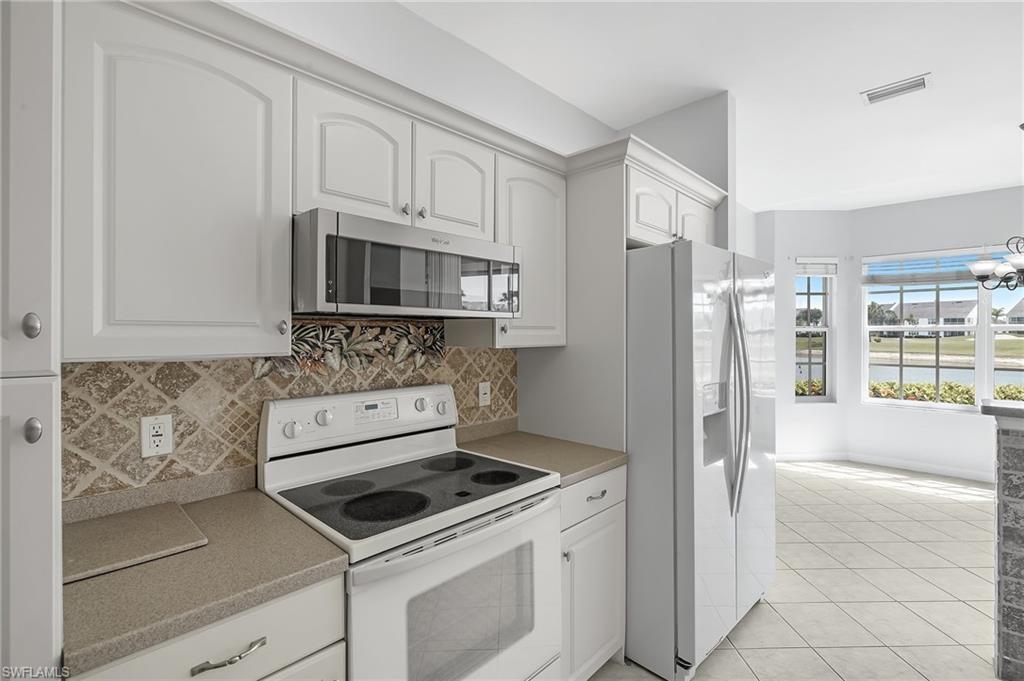 6050 Pinnacle LN Unit: 2001