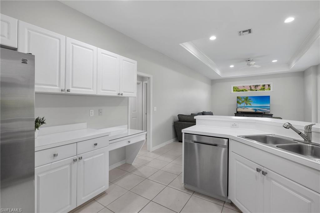 3380 Hanover CT