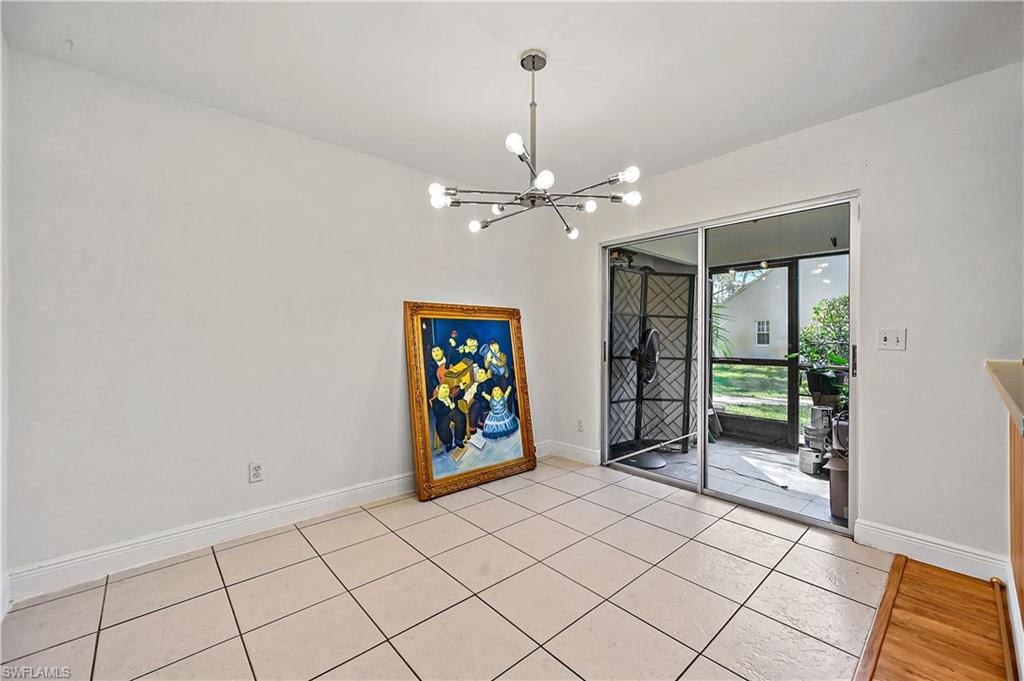 938 Augusta BLVD Unit: D-937