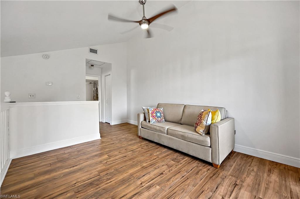 938 Augusta BLVD Unit: D-937