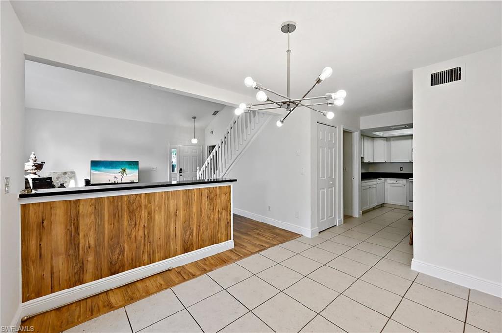 938 Augusta BLVD Unit: D-937