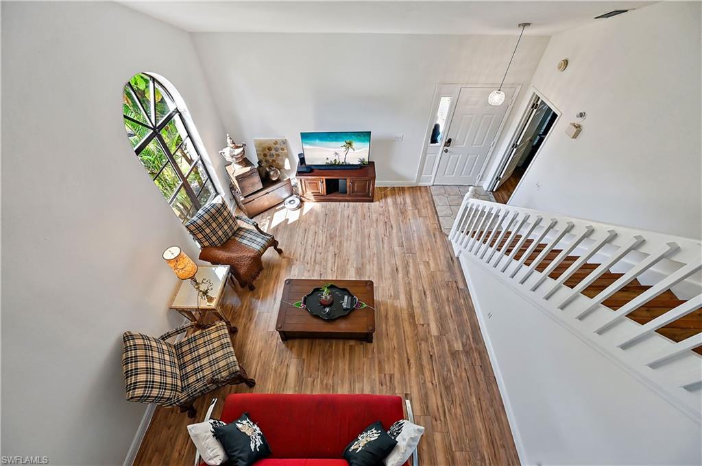 938 Augusta BLVD Unit: D-937