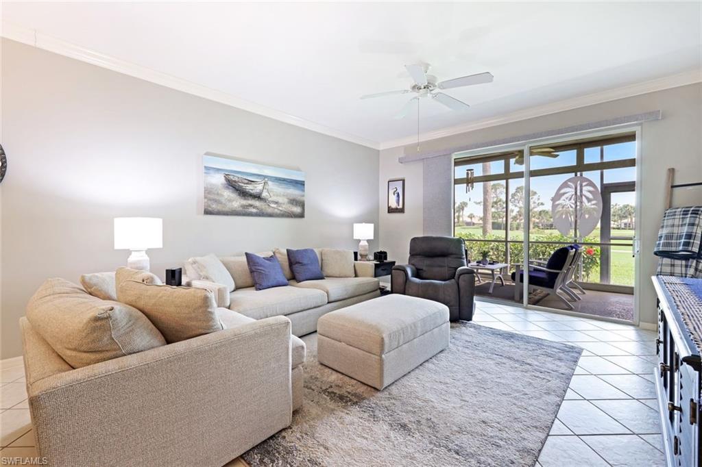 10527 Washingtonia Palm WAY Unit: 4015