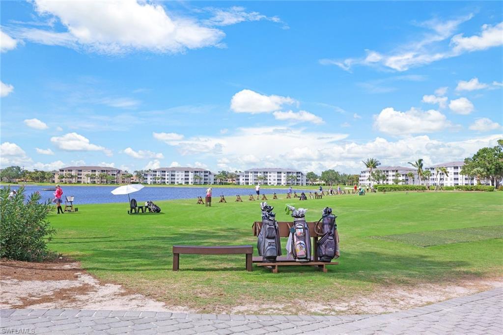 10527 Washingtonia Palm WAY Unit: 4015
