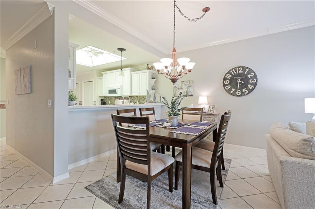 10527 Washingtonia Palm WAY Unit: 4015