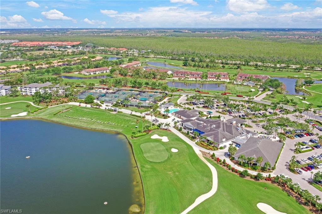 10527 Washingtonia Palm WAY Unit: 4015