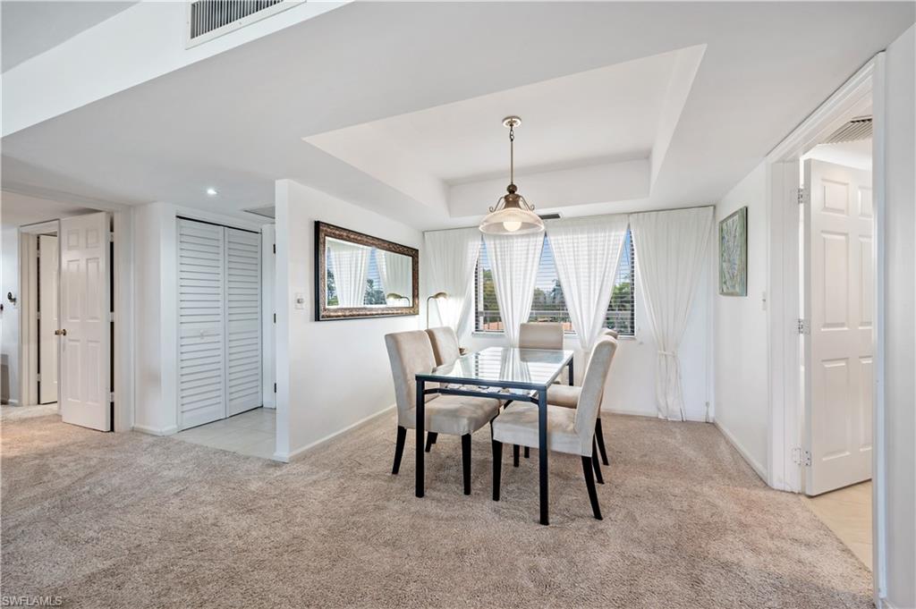 415 Augusta BLVD Unit: 307