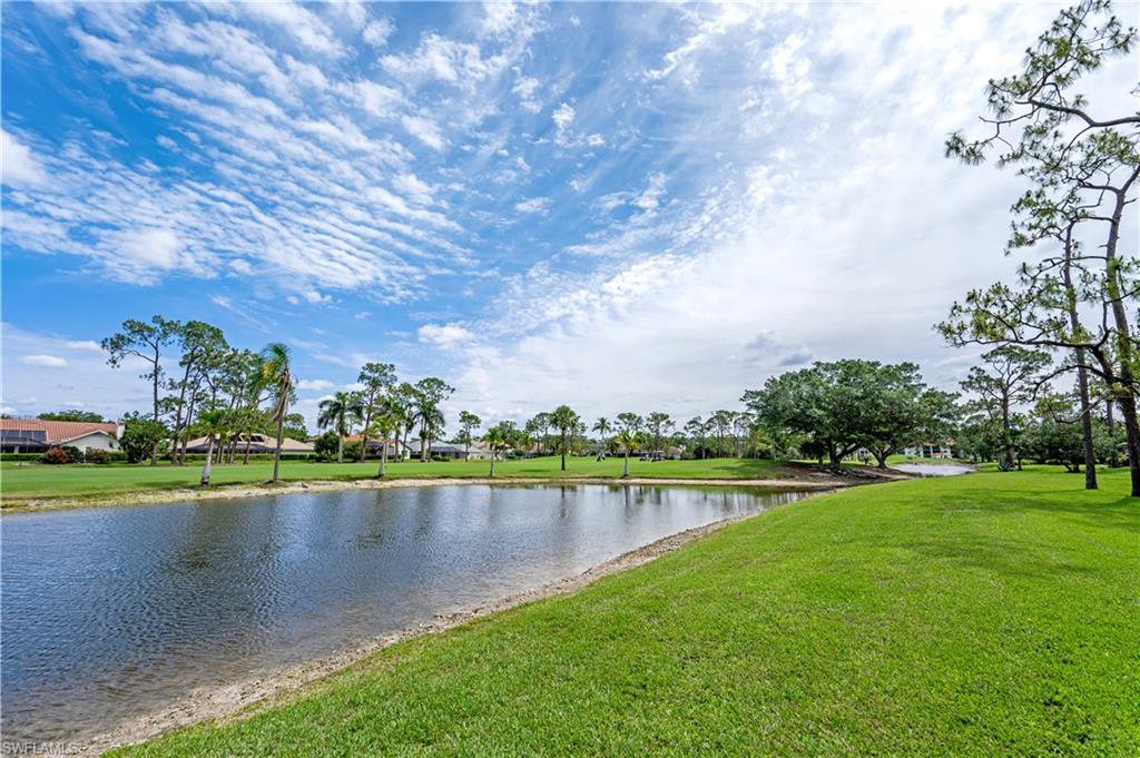 415 Augusta BLVD Unit: 307