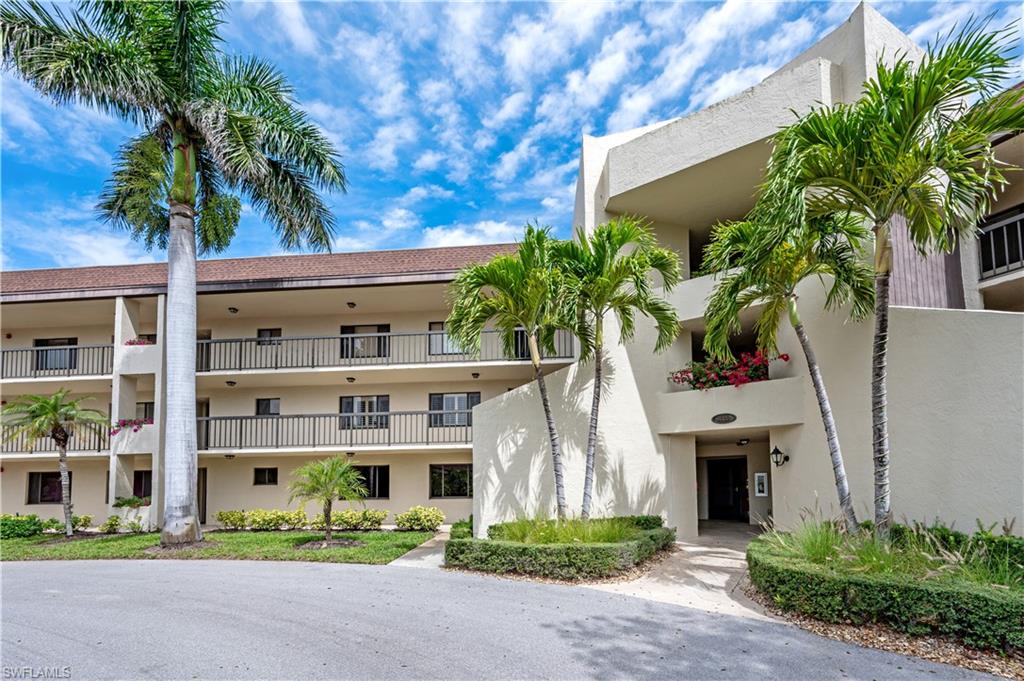 415 Augusta BLVD Unit: 307