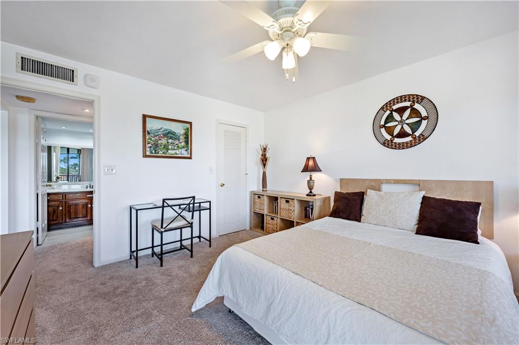 415 Augusta BLVD Unit: 307