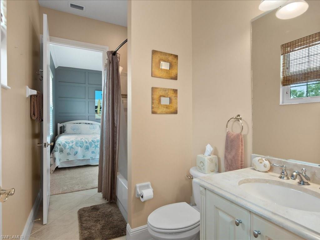 9229 Museo CIR SW Unit: 5-204