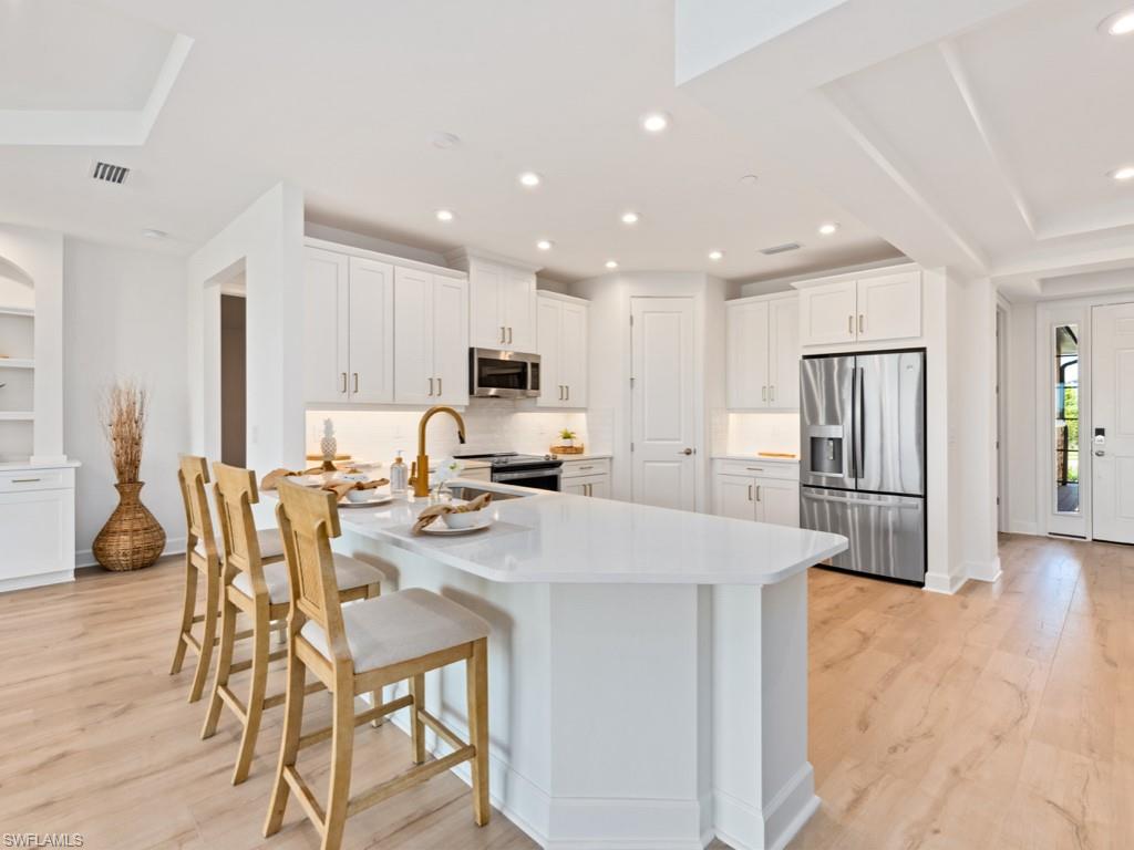 15261 Zeno WAY Unit: 103