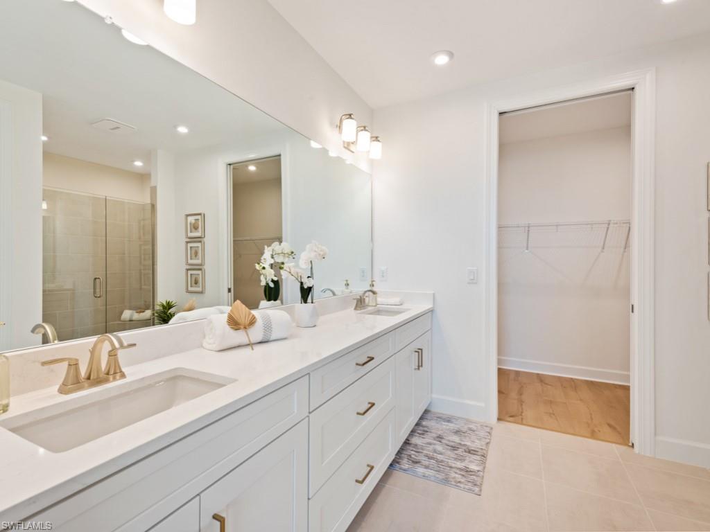 15261 Zeno WAY Unit: 103
