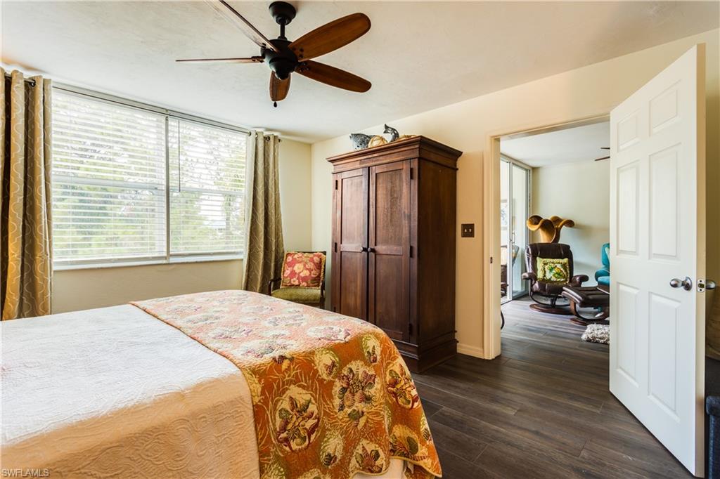 285 Naples Cove DR Unit: 1302