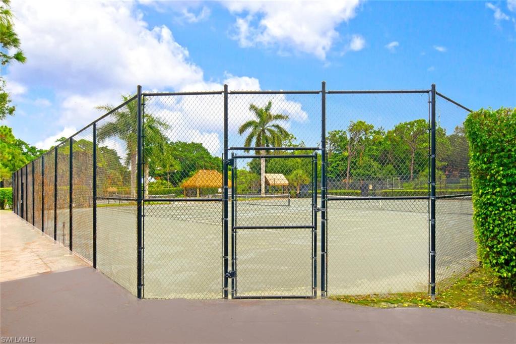 285 Naples Cove DR Unit: 1302