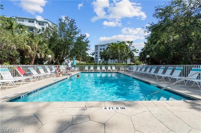 285 Naples Cove DR Unit: 1302