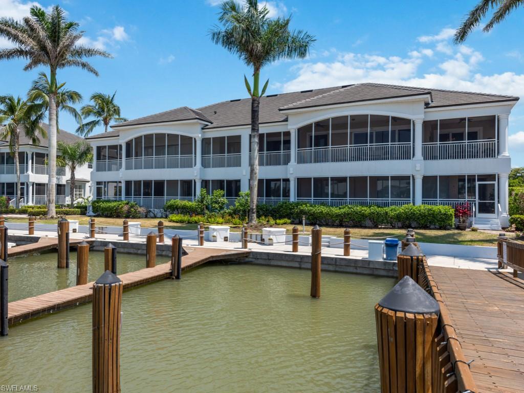 1733 Gulfstar DR S Unit: 303