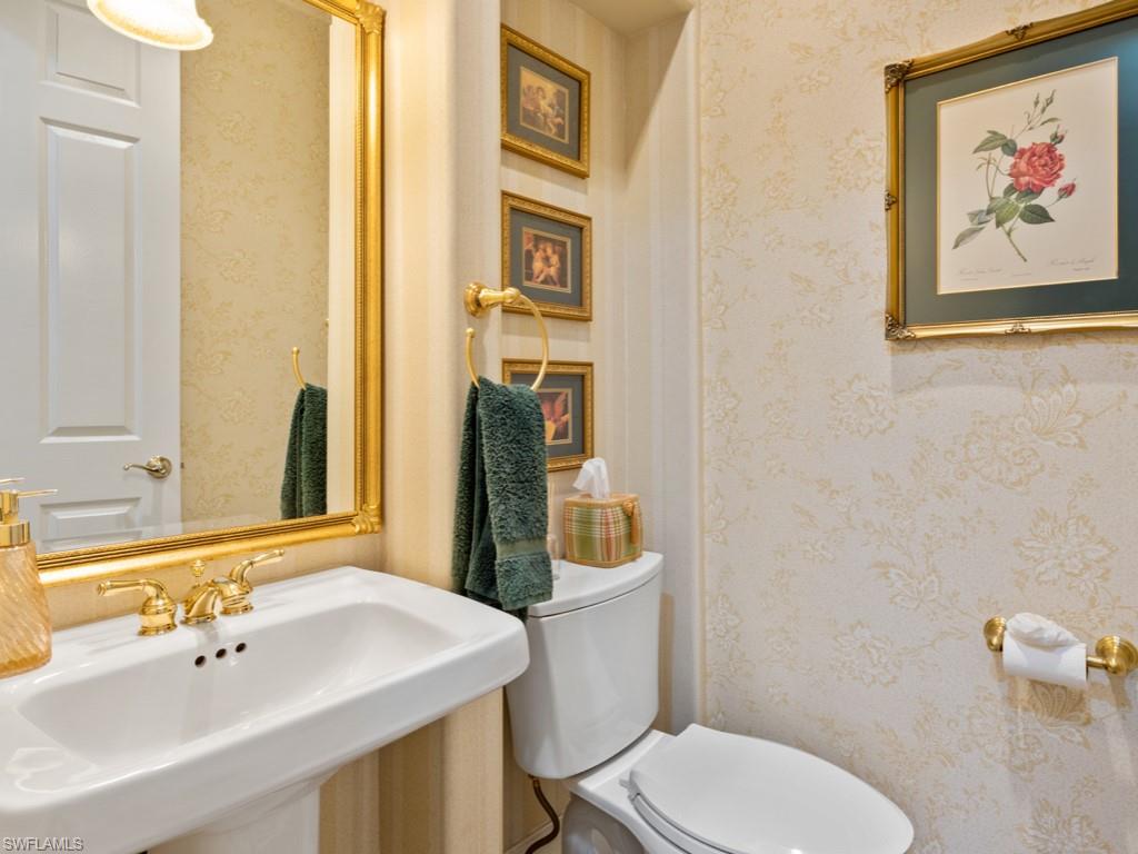 1733 Gulfstar DR S Unit: 303