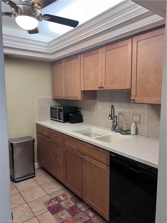 1686 Blue Point AVE Unit: A5