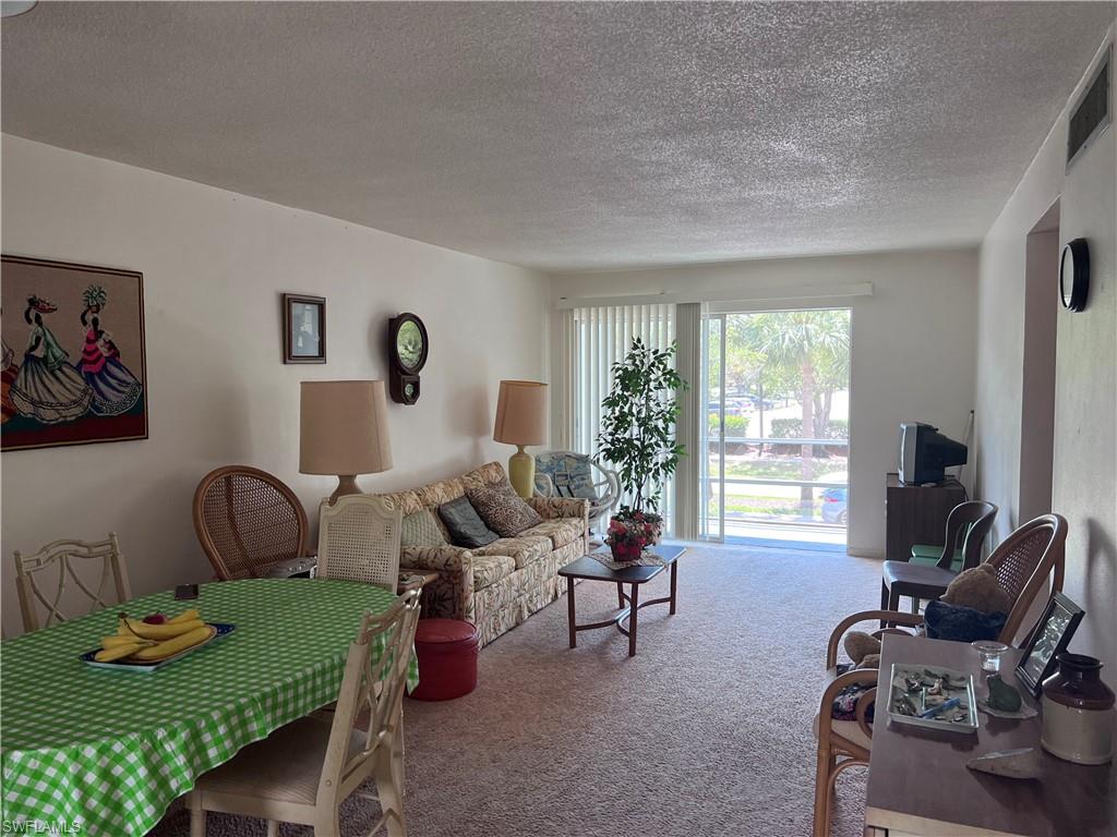 72 7th ST S Unit: 211
