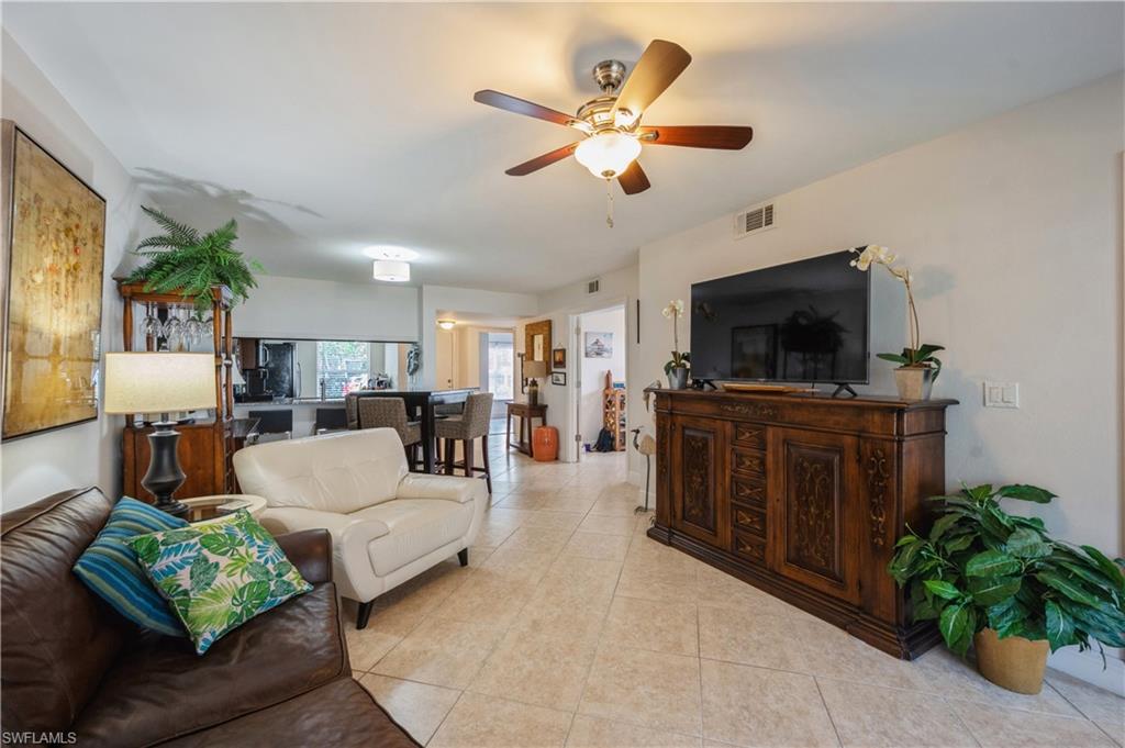 1933 Courtyard WAY Unit: D-101