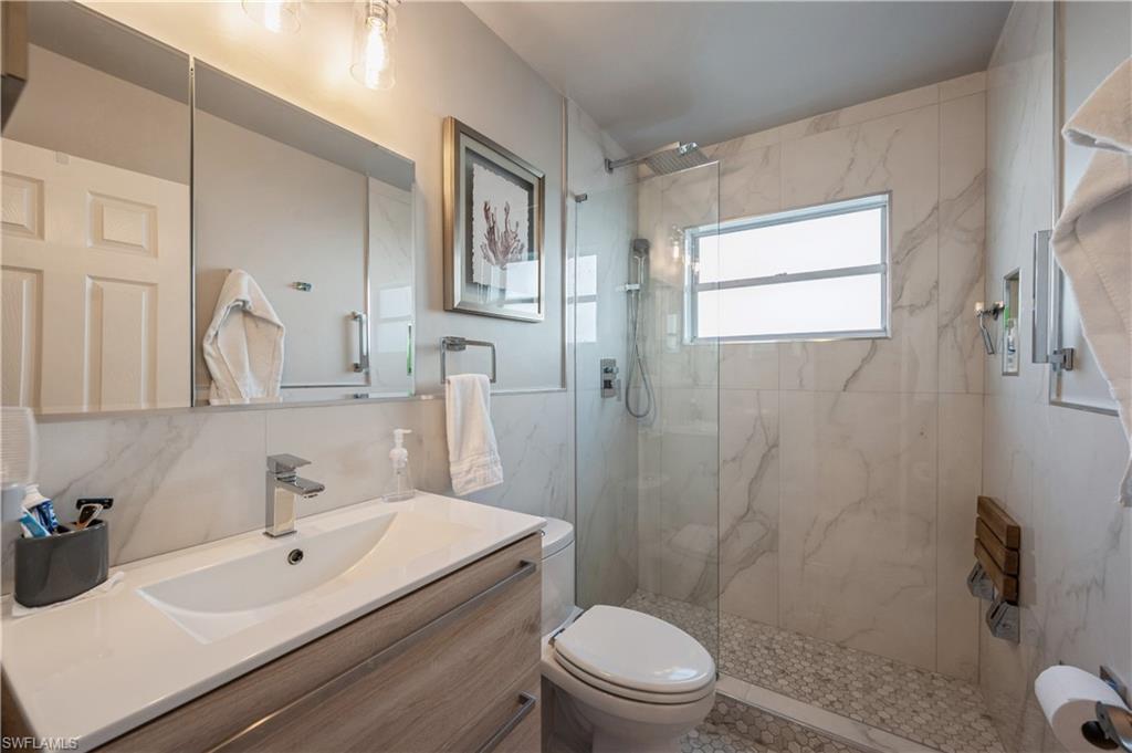 1933 Courtyard WAY Unit: D-101