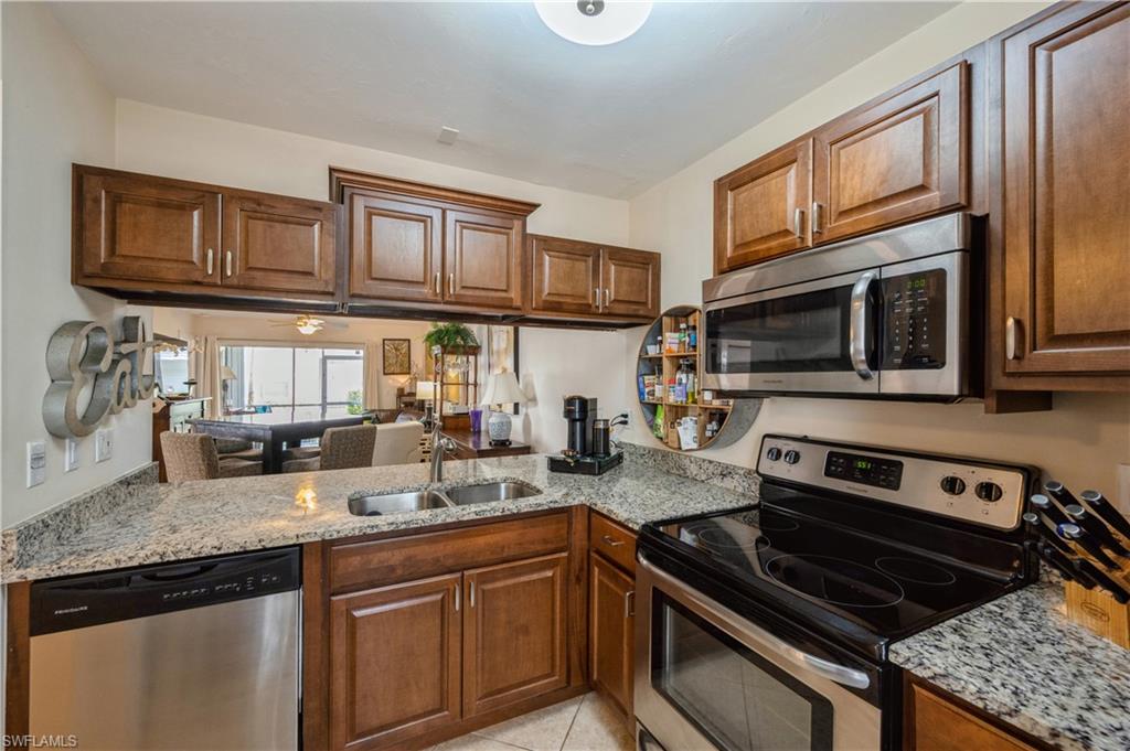 1933 Courtyard WAY Unit: D-101