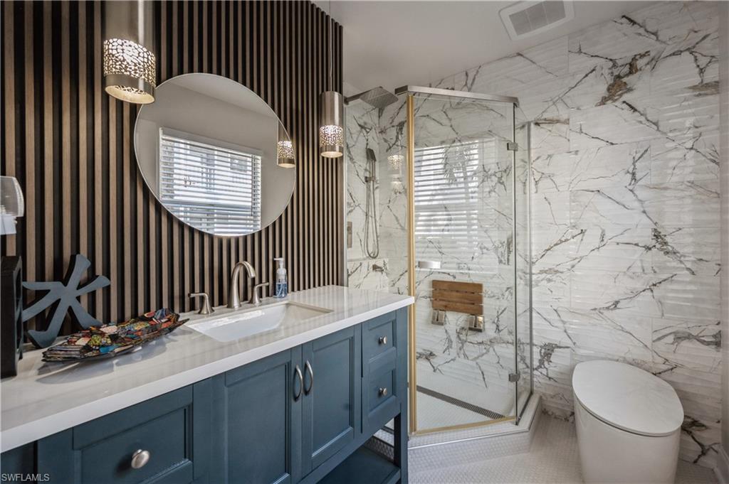 1933 Courtyard WAY Unit: D-101