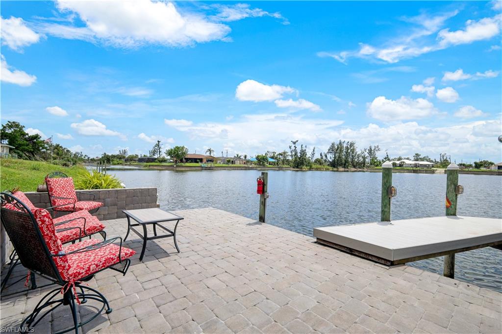 1222 SW 4th CT