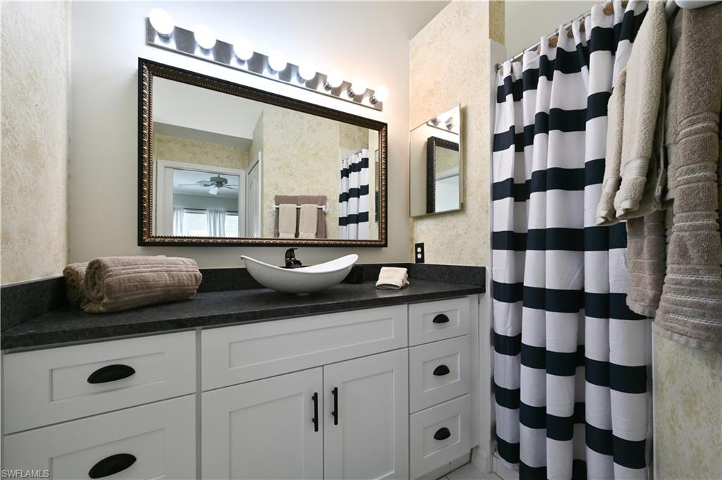 5355 Whitten DR Unit: 90
