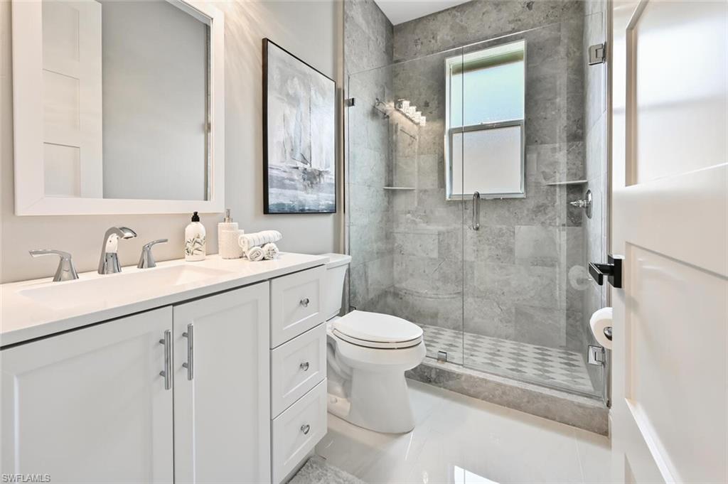 5616 Lago Villaggio WAY