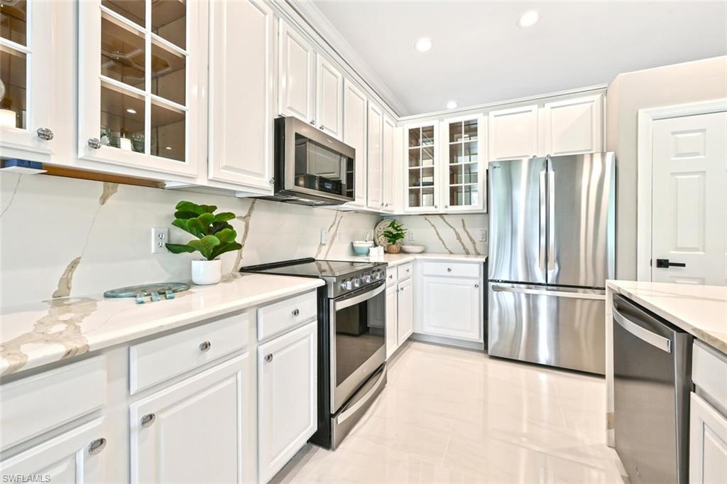 5616 Lago Villaggio WAY