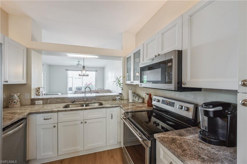 260 Robin Hood CIR Unit: 101