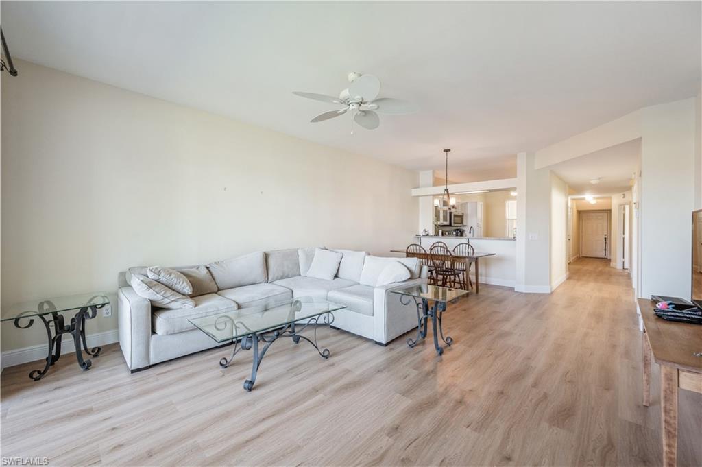 260 Robin Hood CIR Unit: 101