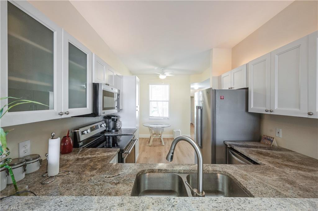 260 Robin Hood CIR Unit: 101