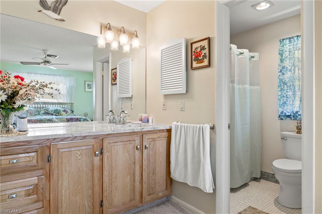 2288 Poinciana DR