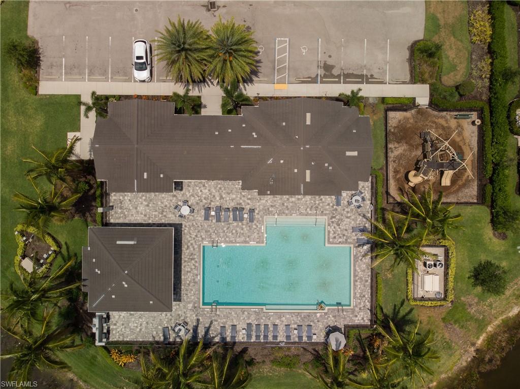 4270 Bluegrass DR