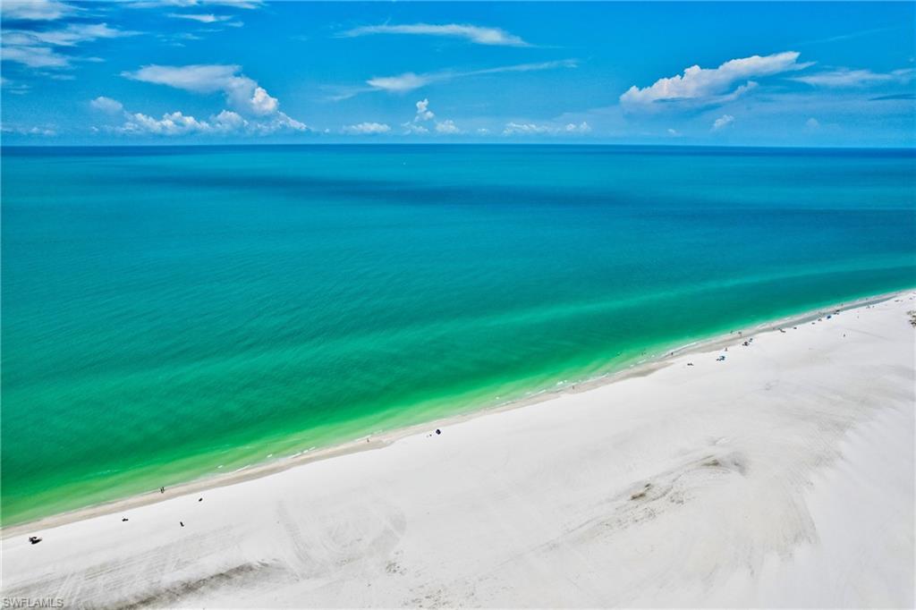 180 Seaview CT Unit: 803