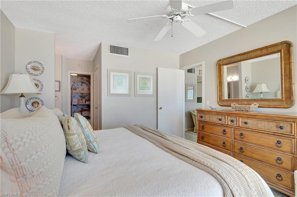 180 Seaview CT Unit: 803