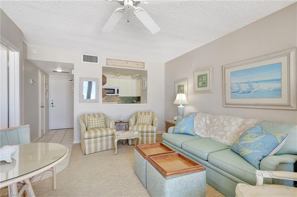 180 Seaview CT Unit: 803
