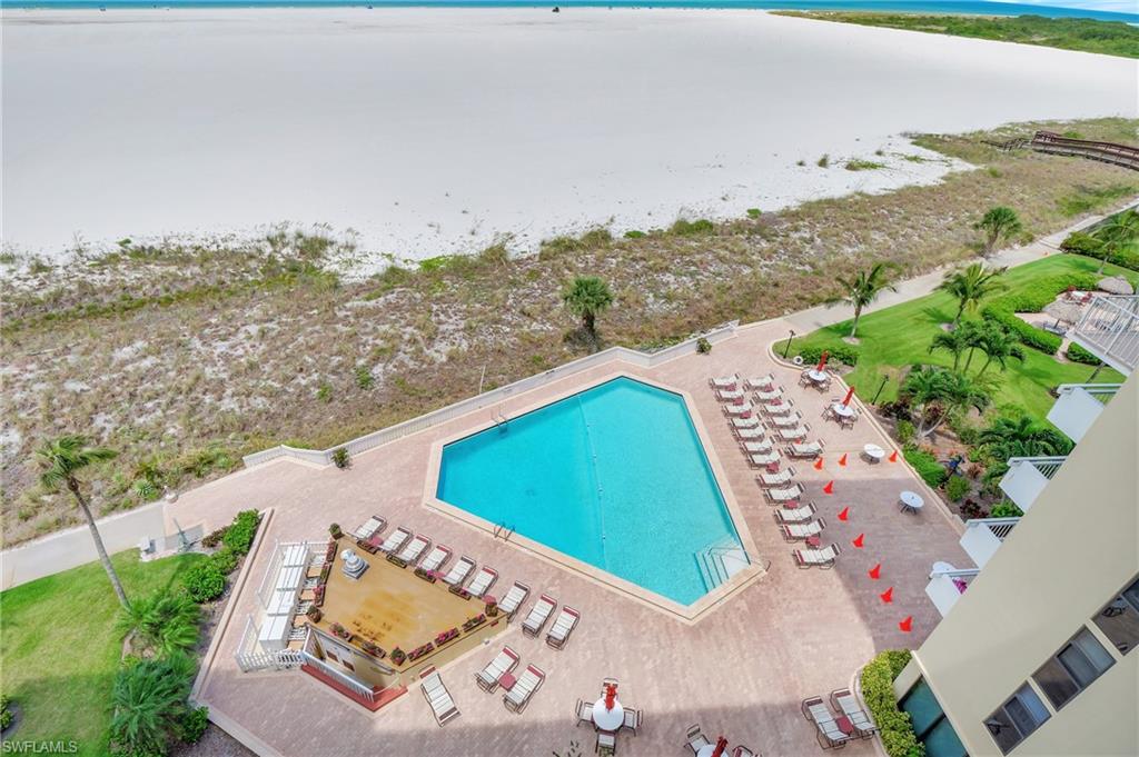 180 Seaview CT Unit: 803