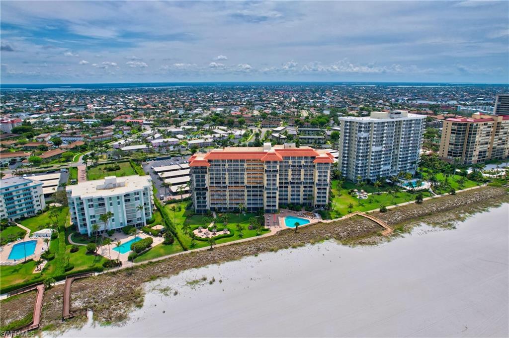 180 Seaview CT Unit: 803