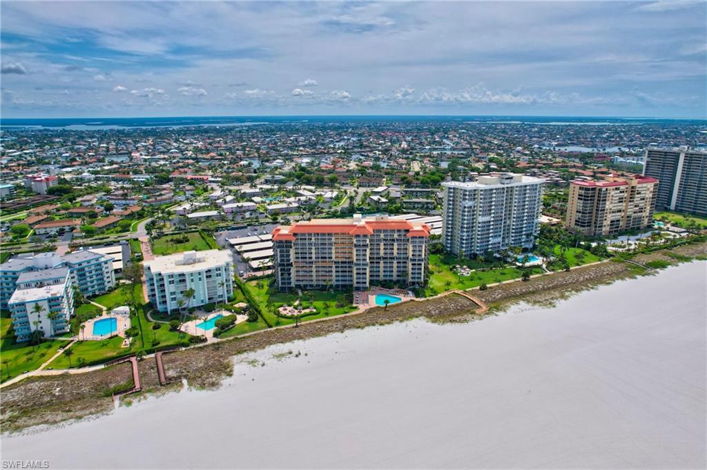 180 Seaview CT Unit: 803