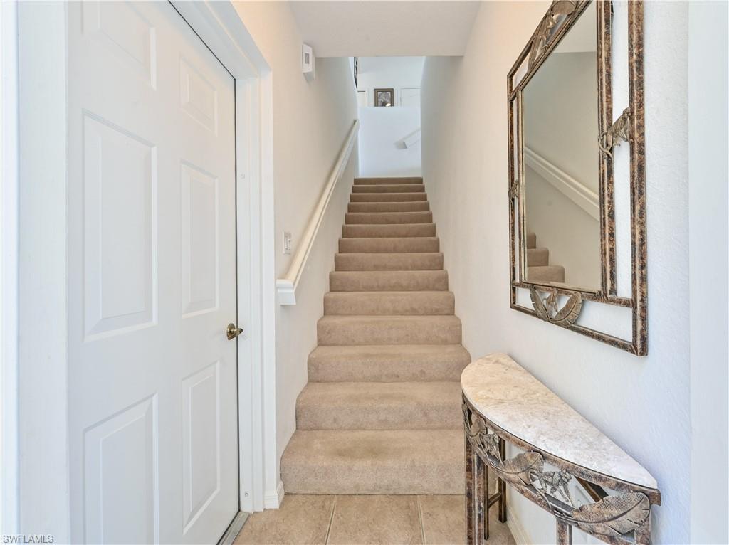 325 Dover PL Unit: I-203