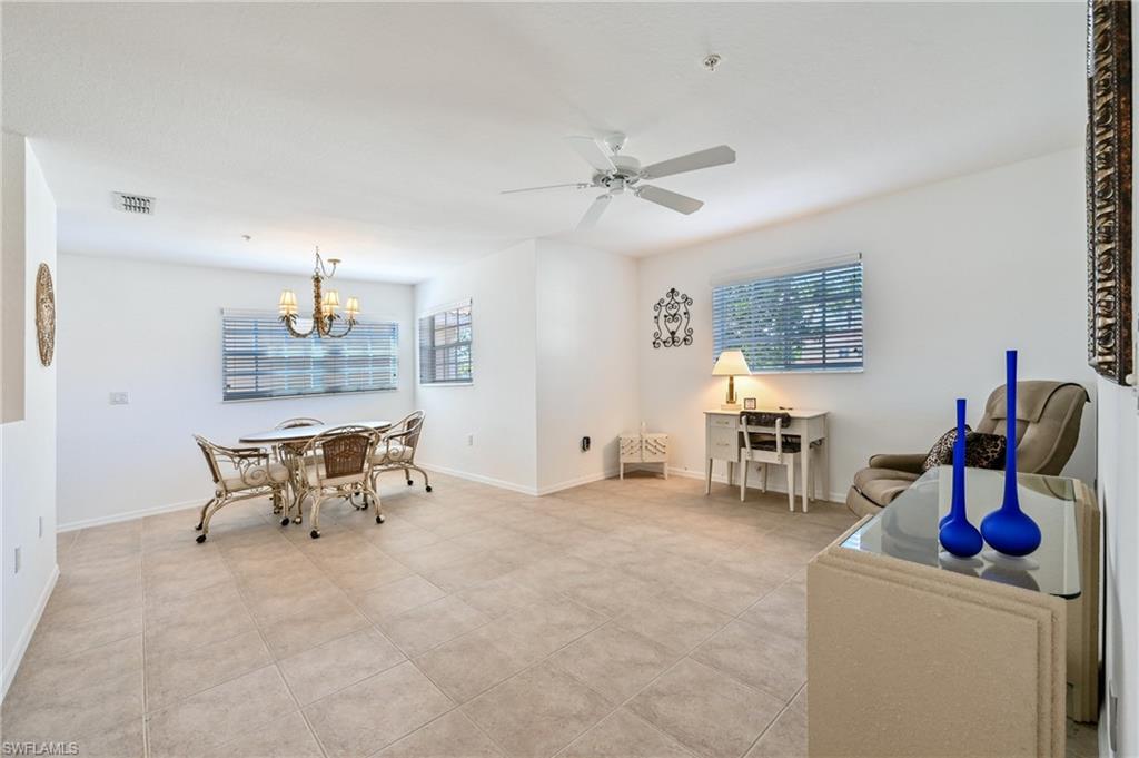 325 Dover PL Unit: I-203