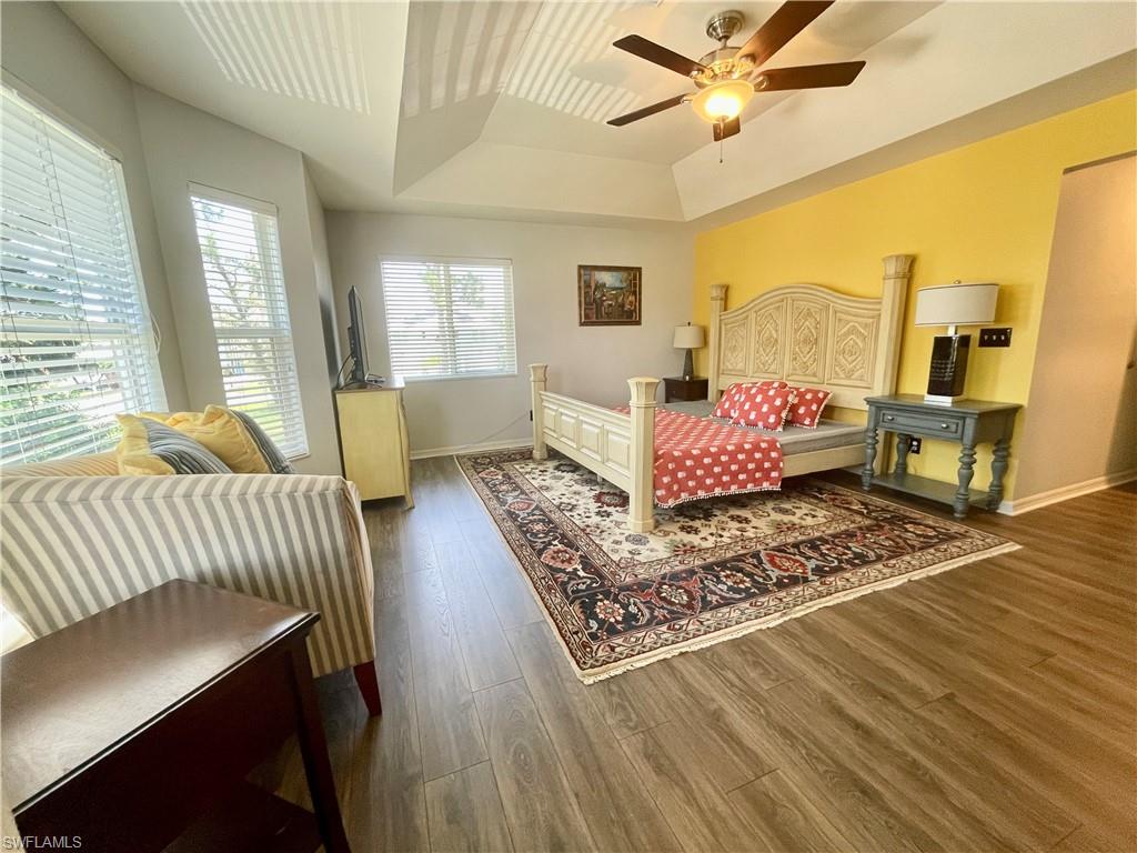 3625 Riviera CIR