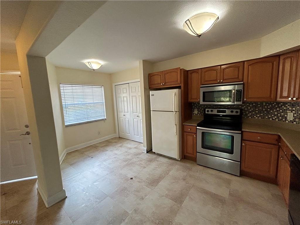 9578 Crescent Garden DR Unit: B-102