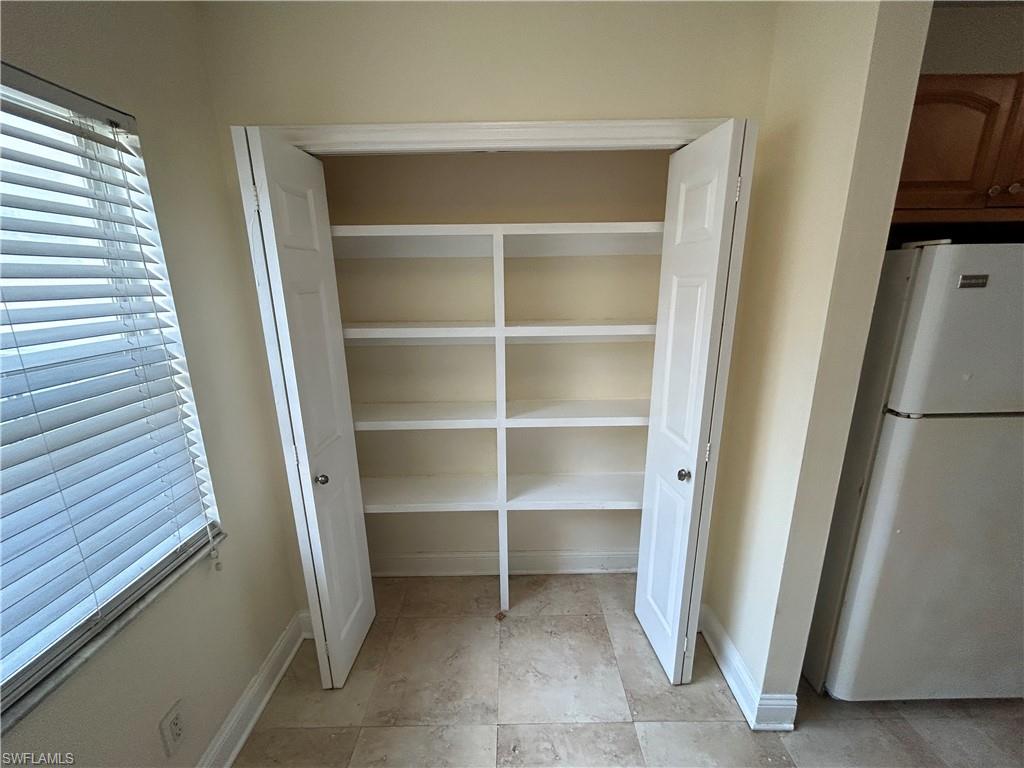9578 Crescent Garden DR Unit: B-102