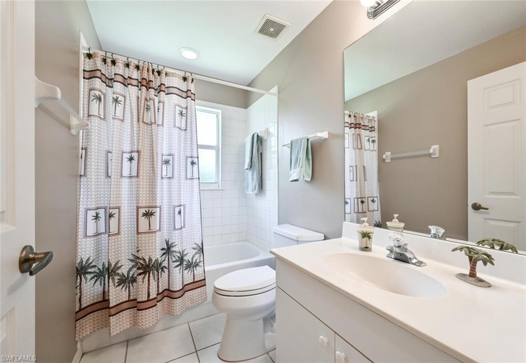 801 Charlemagne BLVD