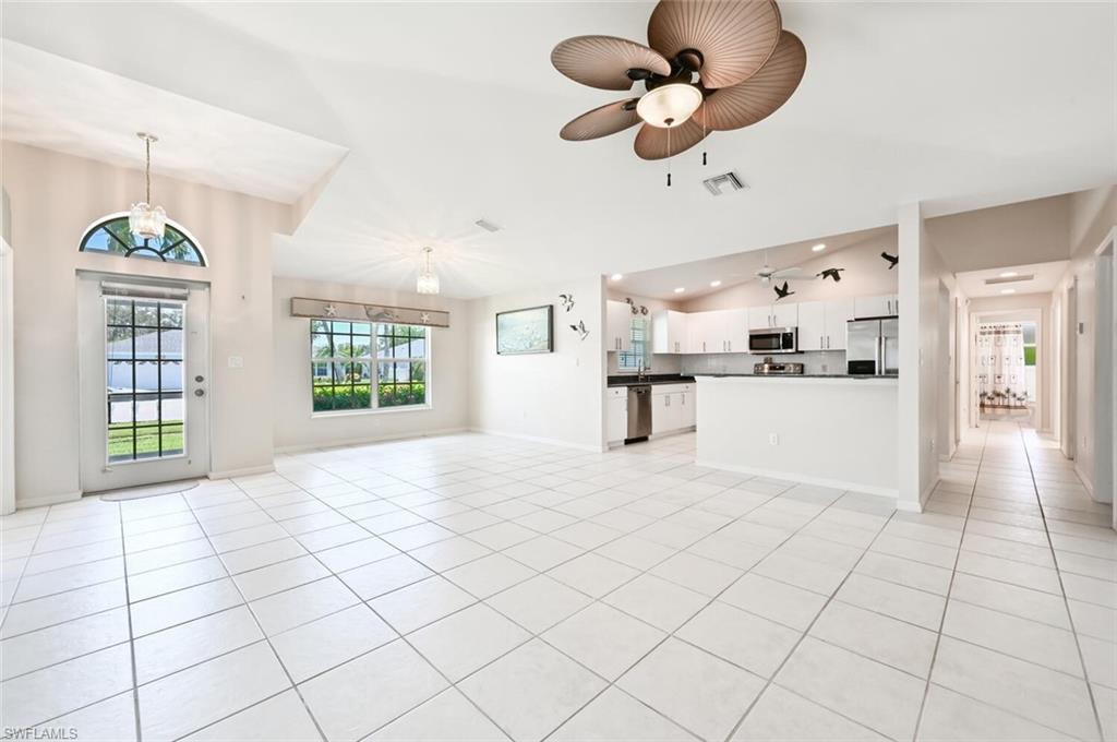 801 Charlemagne BLVD